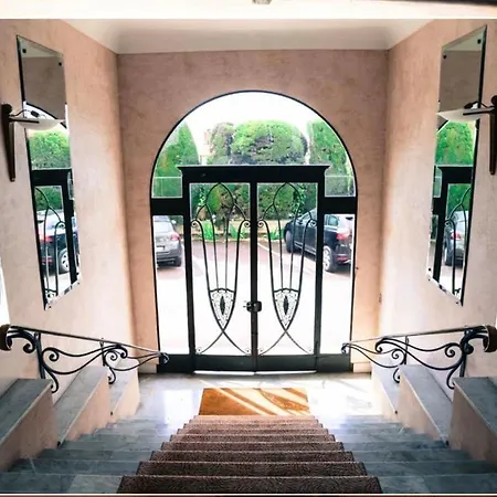Palais Des Pins Apartment *